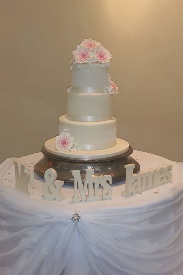Clare Vintage Wedding Cakes Sussex